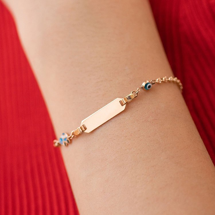 Золотий браслет для гравіювання "Машинка" з емаллю б03131 від ювелірного магазину Онікс - 1