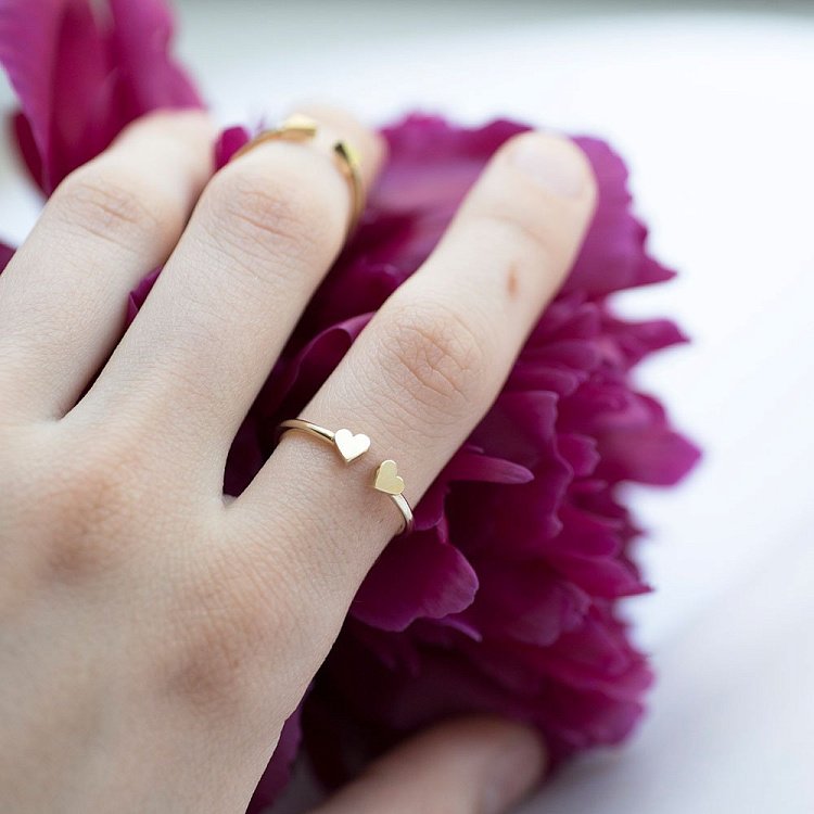 Золотое кольцо в стиле минимализм к05486 - 2 Золотое кольцо в стиле минимализм к05486 от ювелирного магазина Оникс - 2