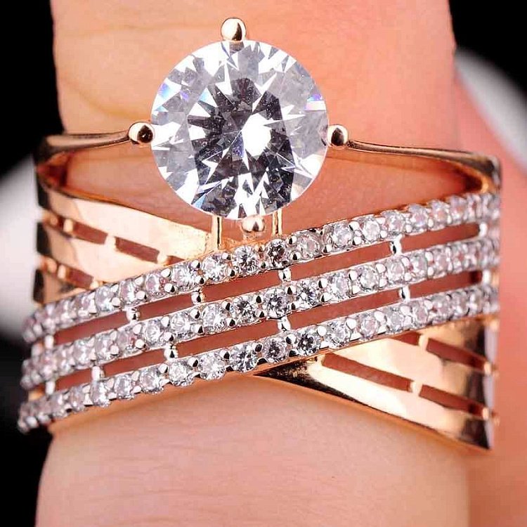 Золота каблучка з фіанітами к02985 від ювелірного магазину Онікс - 3