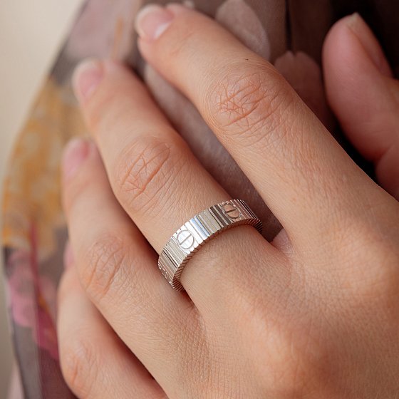 Каблучка "Love" у білому золоті к08452 №2