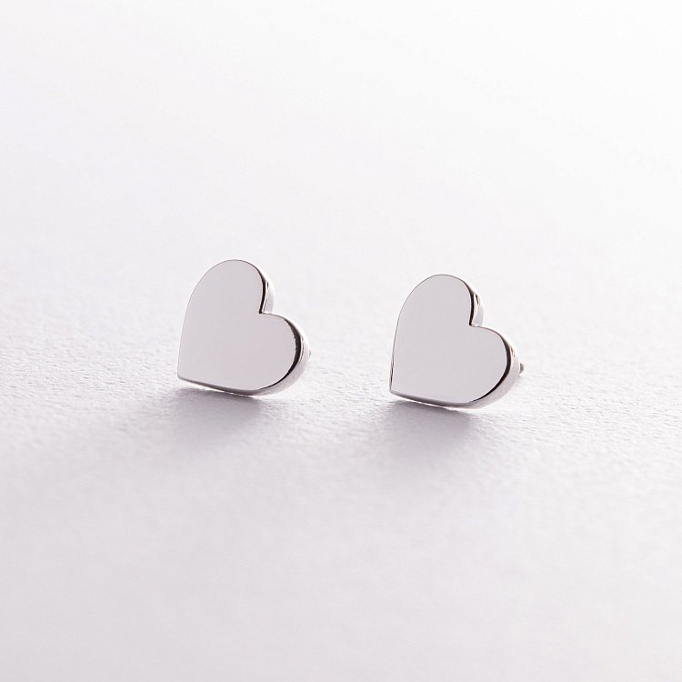 Серьги - пусеты "Сердечки" в белом золоте с08297 от ювелирного магазина Оникс