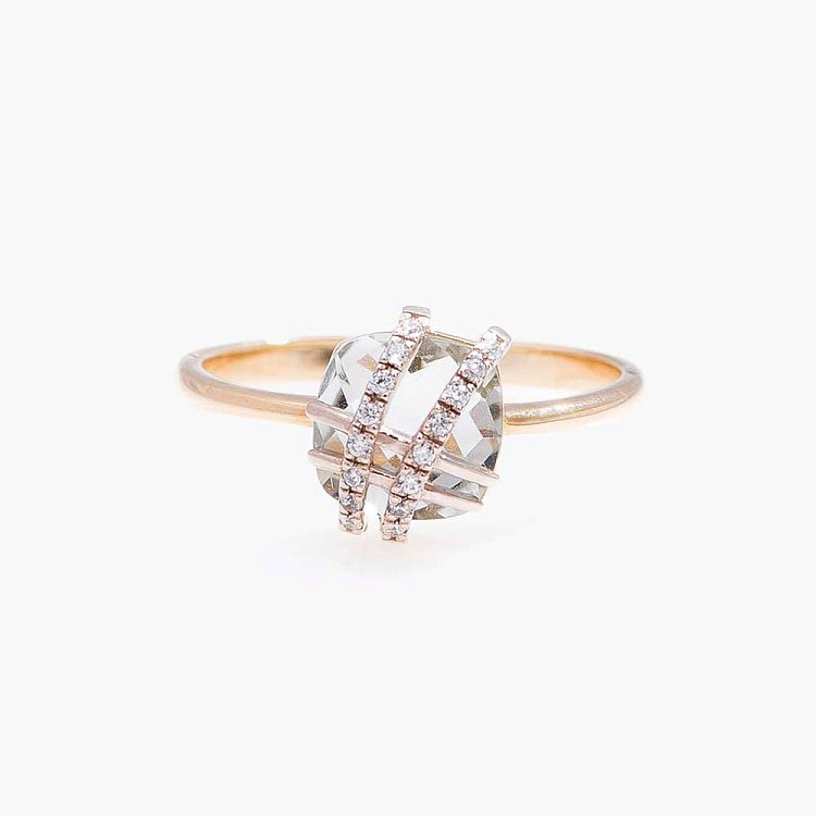 Золотое кольцо с аметистом и фианитами 14036042 от ювелирного магазина Оникс - 1