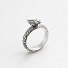Серебряное кольцо "Птица на веточке" с чернением 112129 от ювелирного магазина Оникс