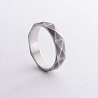 Серебряное текстурное кольцо 1055 от ювелирного магазина Оникс