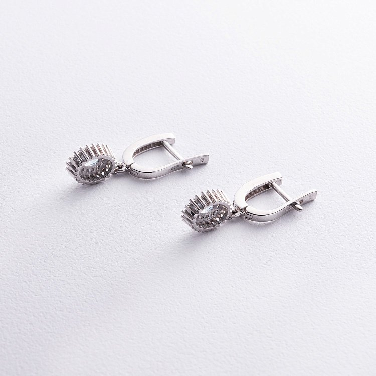 Серебряные серьги с голубыми топазами и фианитами GS-02-086-3010 от ювелирного магазина Оникс - 3