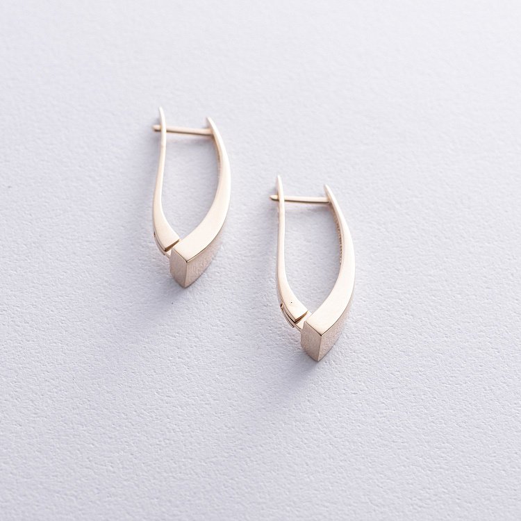 Золотые серьги на английской застежке с08610 от ювелирного магазина Оникс - 2