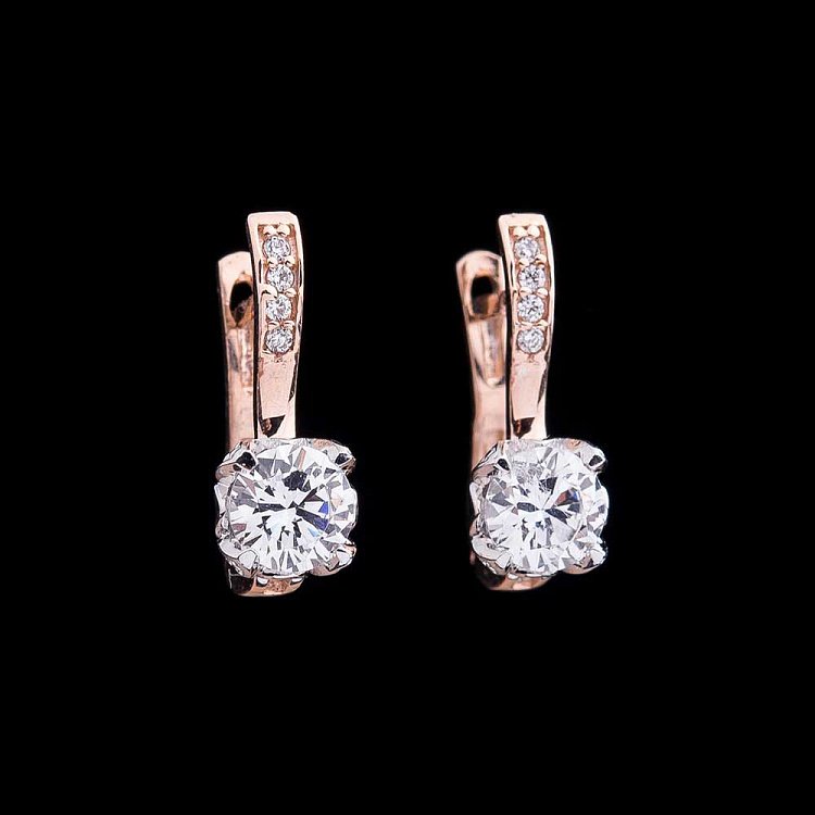 Золотые серьги с фианитами с04130 от ювелирного магазина Оникс - 1