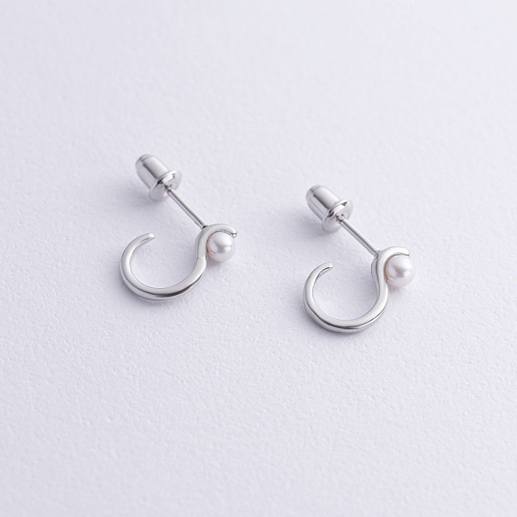 Срібні сережки - пусети "Міранда" з перлами 123201 від ювелірного магазину Онікс - 2