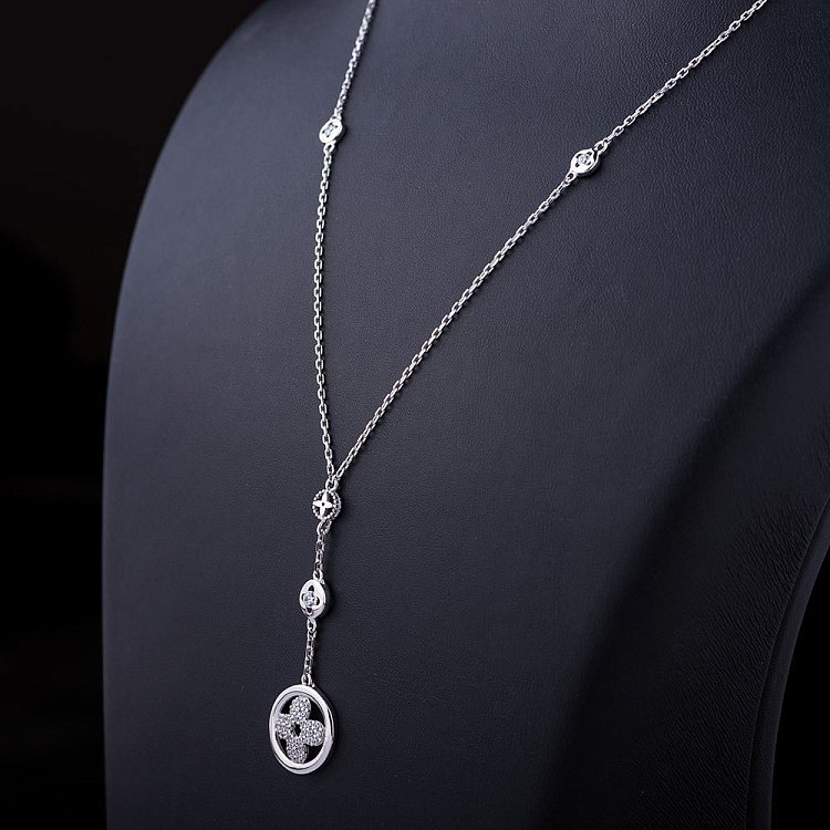 Золотое колье "Клевер" с фианитами кол01043 от ювелирного магазина Оникс