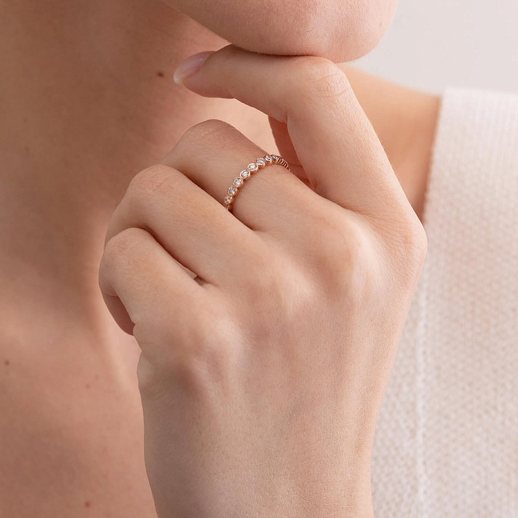 Каблучка в червоному золоті з діамантами 211562421 від ювелірного магазину Онікс - 1