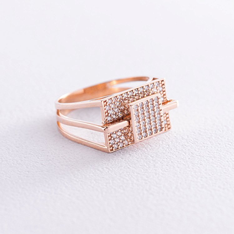 Золотое кольцо с фианитами к05946 от ювелирного магазина Оникс