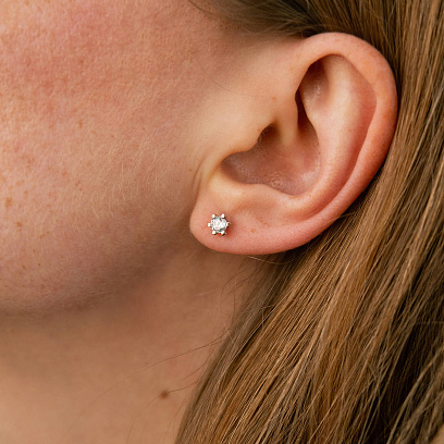 Золотые серьги - пусеты с фианитами с09241 №4