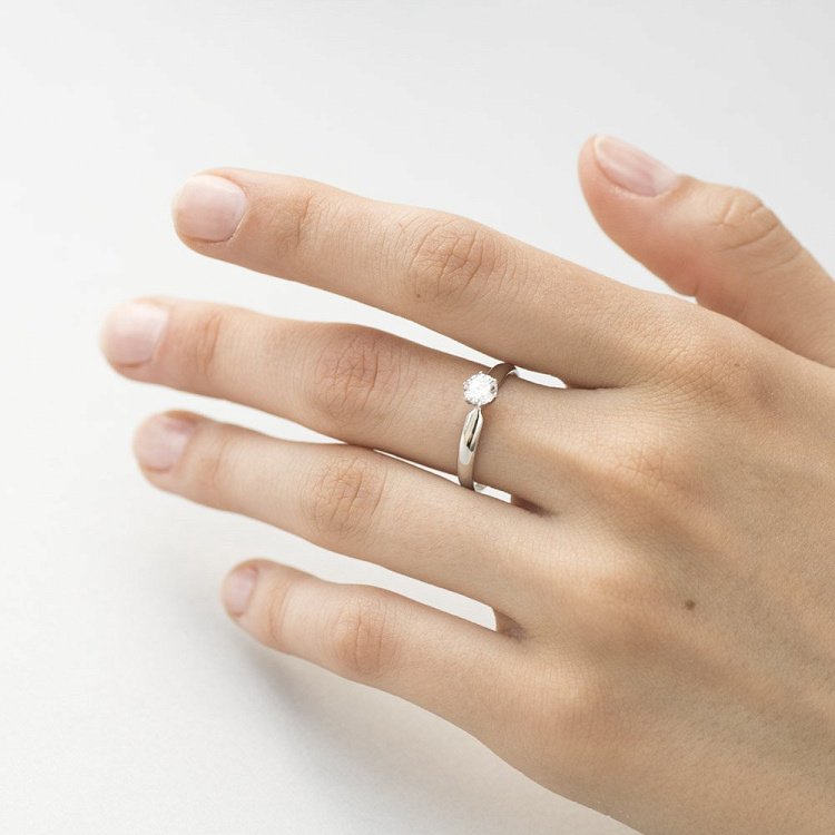 Заручальна каблучка із золота (фіаніт) к05189 від ювелірного магазину Онікс - 3