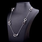 Эксклюзивное серебряное колье с фианитами 18235 от ювелирного магазина Оникс