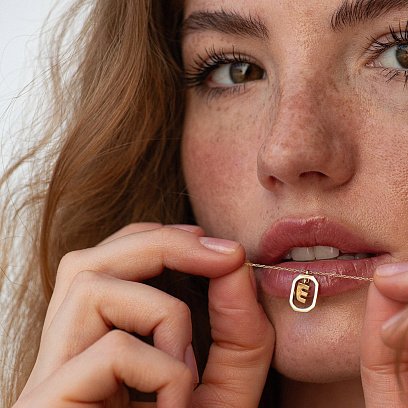 Колье с буквой "Е" в желтом золоте кол02463Е №2