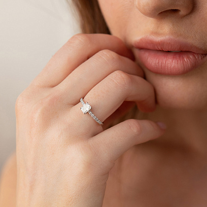 Помолвочное кольцо с бриллиантами (белое золото) 235571121 №10