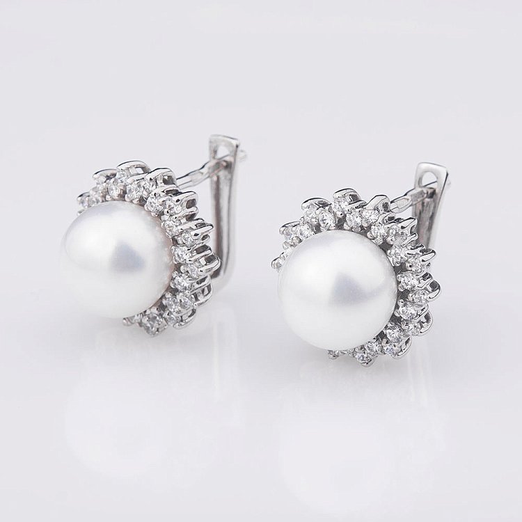 Золоті сережки (культ. прісн. перли, фіаніти) с01117б від ювелірного магазину Онікс