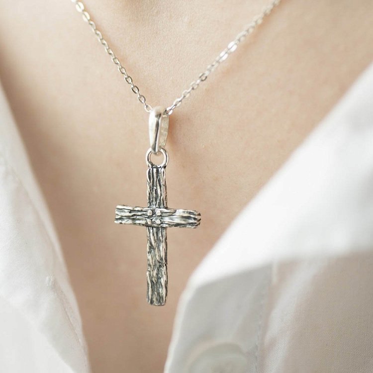 Срібний хрестик (чорніння) 132713 від ювелірного магазину Онікс - 3