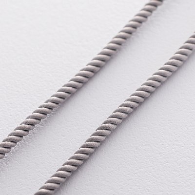 Шелковый серый шнурок с серебряной застежкой 18520