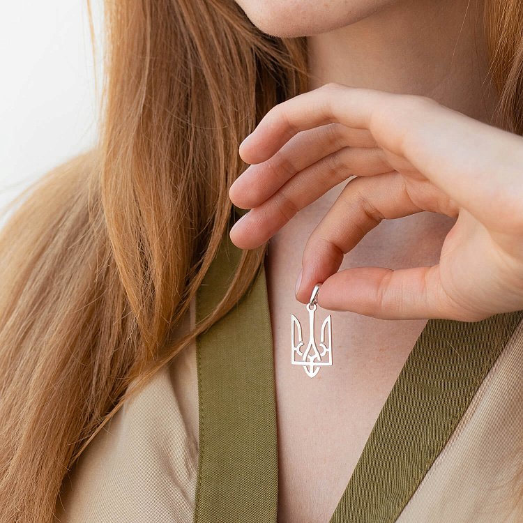 Серебряная подвеска Герб Украины "Тризуб" 131741 - 1 Серебряная подвеска Герб Украины "Тризуб" 131741 от ювелирного магазина Оникс - 1