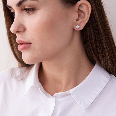 Золоті сережки-пусети "Сяйво" (синт. опал) 8 мм с06181 №5