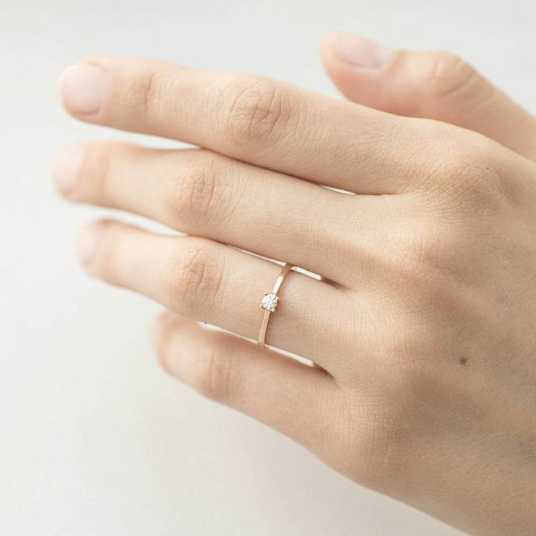 Золотое помолвочное кольцо с бриллиантом кб03046ч от ювелирного магазина Оникс - 3