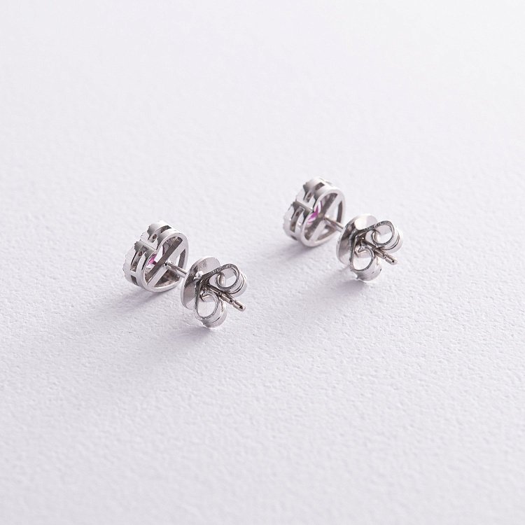 Золотые серьги - пусеты "Сердечки" с бриллиантами и рубинами сб0442di - 4 Золотые серьги - пусеты "Сердечки" с бриллиантами и рубинами сб0442di от ювелирного магазина Оникс - 4