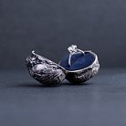 Серебряная фигура "Футляр для кольца" ручной работы 23102 от ювелирного магазина Оникс