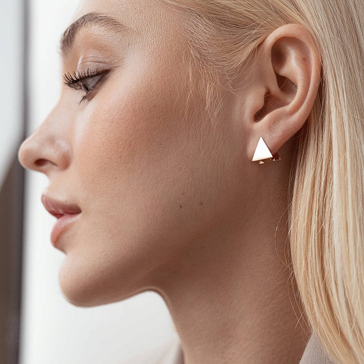 Серьги "Треугольники" (красное золото) с07737 от ювелирного магазина Оникс - 4