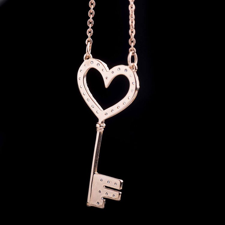 Золотое колье "Ключик" с фианитами 860178 от ювелирного магазина Оникс - 1