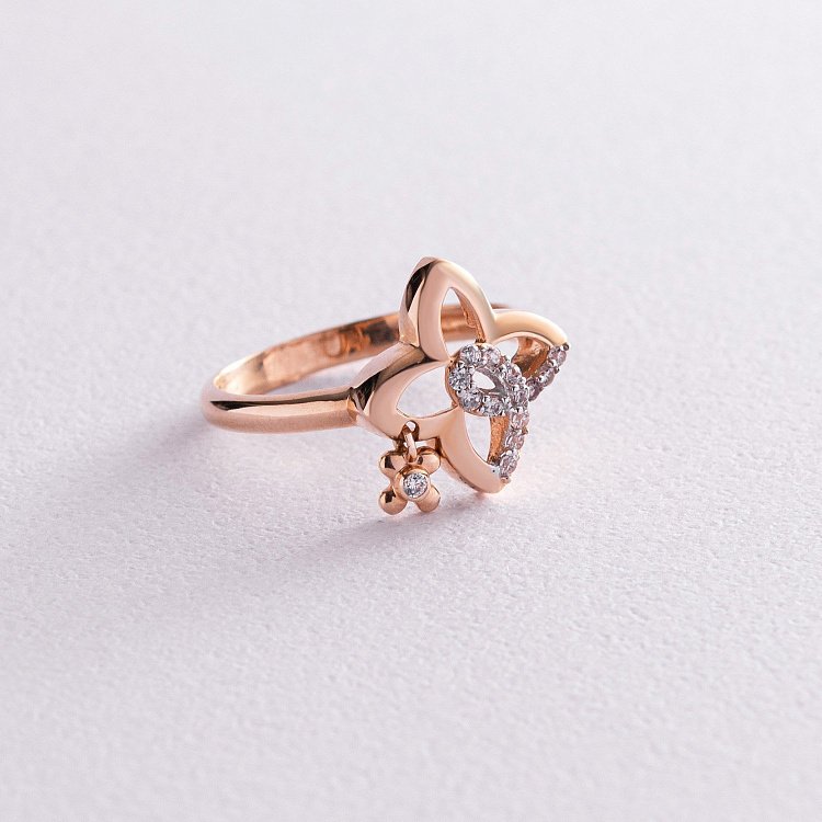 Золотое кольцо "Клевер" с фианитами к04932 Золотое кольцо "Клевер" с фианитами к04932 от ювелирного магазина Оникс