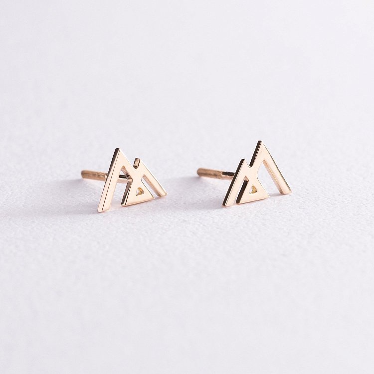 Серьги - пусеты "Горы" в желтом золоте с07574 от ювелирного магазина Оникс - 1