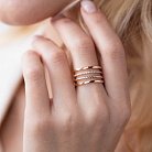 Золотое кольцо с фианитами к06969 от ювелирного магазина Оникс