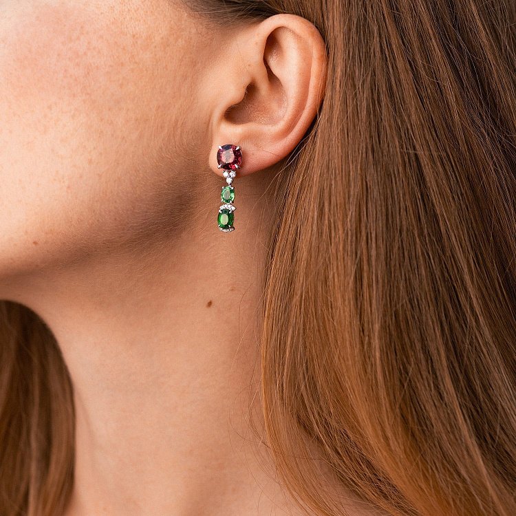 Золотые серьги - пусеты (бриллианты, родолиты, цавориты, демантоиды) сб0569nl от ювелирного магазина Оникс - 4