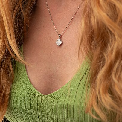 Подвеска "Клевер" в белом золоте (перламутр) п03941 №2