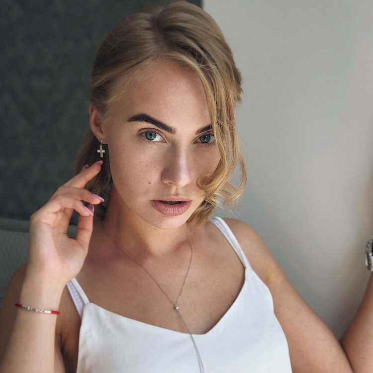 Золоті сережки "Хрестики" (фіаніти) с04418 від ювелірного магазину Онікс - 3