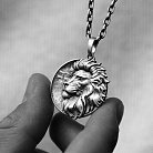 Срібний кулон "Лев" (можливе індивідуальне гравіювання) 1224 от ювелирного магазина Оникс