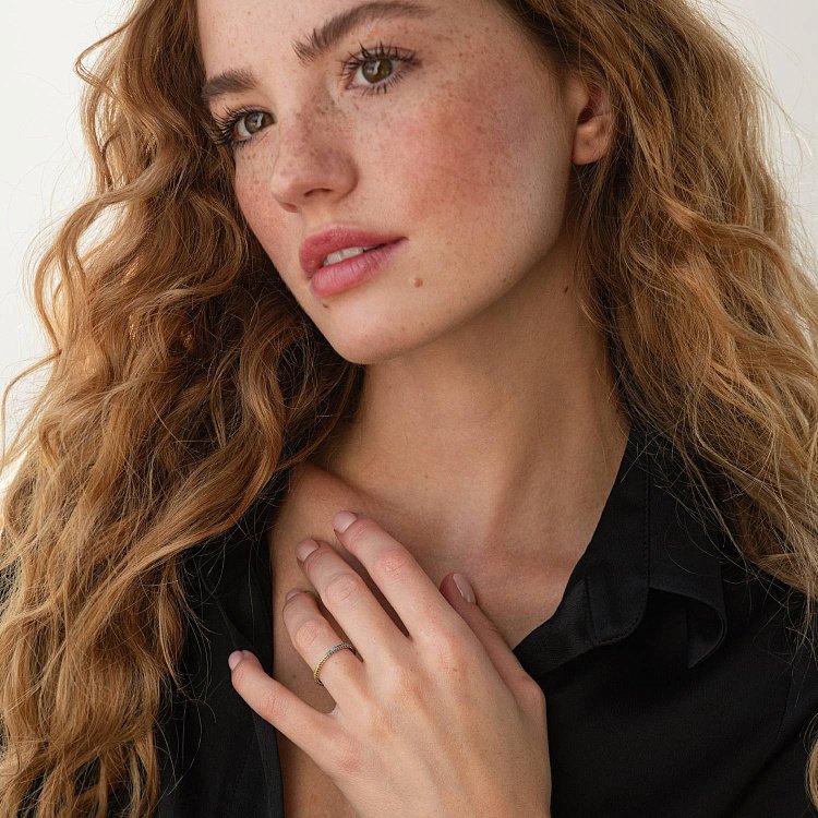 Золота каблучка з блакитними та жовтоми діамантами 226831121 від ювелірного магазину Онікс - 5