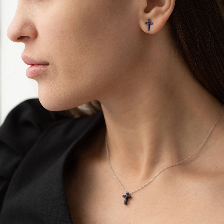 Золоте кольє з хрестиком (сапфір) колб0019uj від ювелірного магазину Онікс - 1