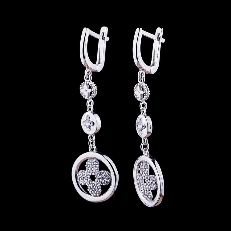 Золотые серьги "Клевер" с фианитами с04836 от ювелирного магазина Оникс - 1