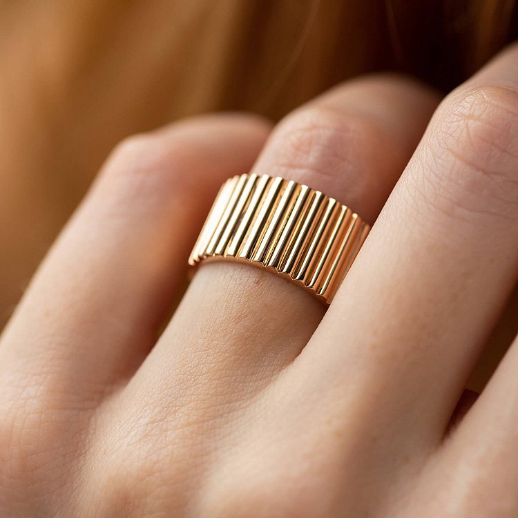 Широка каблучка "Енід" у червоному золоті к07987 від ювелірного магазину Онікс - 4