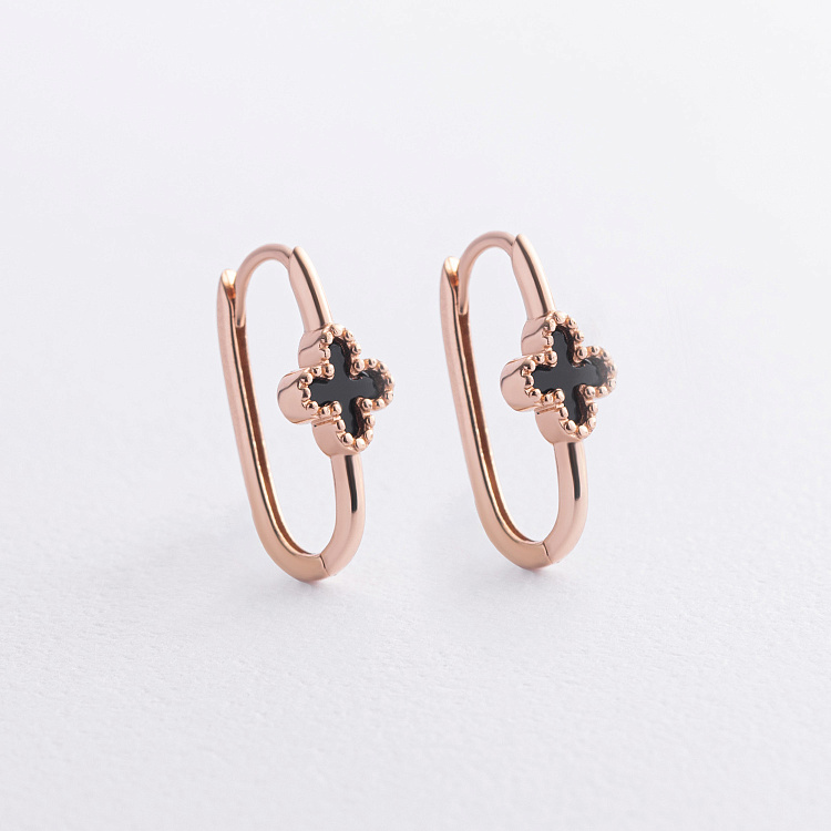 Сережки "Конюшина" з оніксом (червоне золото) с09451 від ювелірного магазину Онікс