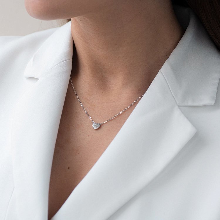 Серебряное колье с сердечком (фианиты) 18649 от ювелирного магазина Оникс - 1