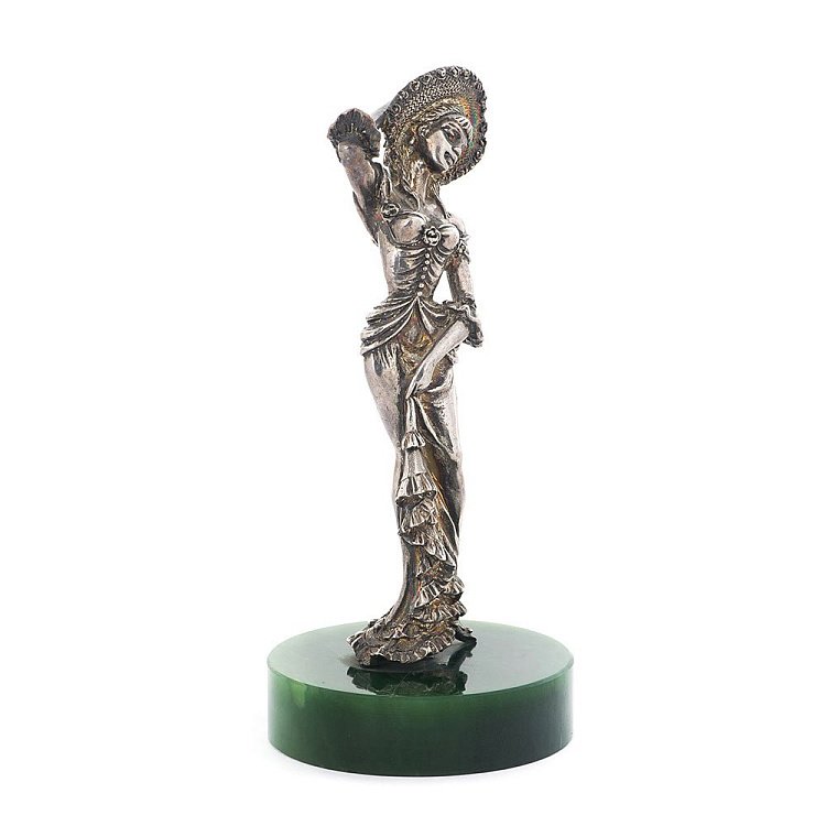 Серебряная фигура ручной "Дама в шляпе" сер00063 от ювелирного магазина Оникс - 1