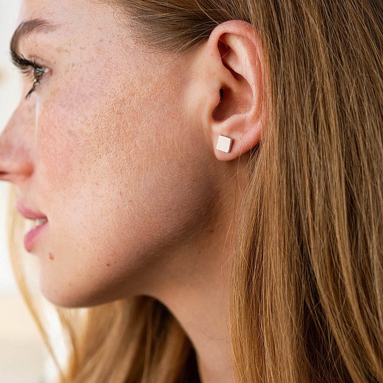 Золоті сережки - пусети "Квадратики" с05437 від ювелірного магазину Онікс - 3