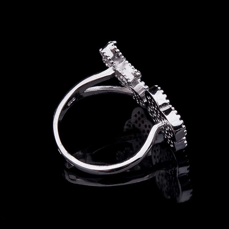 Срібний перстень "Метелик і конюшина" з перламутром і фіанітами 111773 від ювелірного магазину Онікс - 1