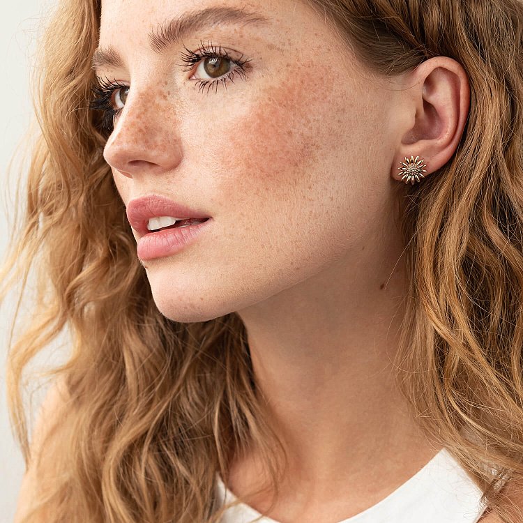 Серьги - пусеты "Подсолнухи" в красном золоте с08034 от ювелирного магазина Оникс - 3