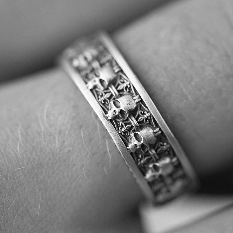 Чоловіча срібна каблучка з черепами 1164 від ювелірного магазину Онікс - 7
