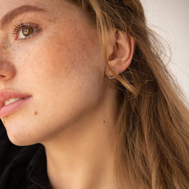 Сережки - пусети "Сердечки" у сріблі 7032 від ювелірного магазину Онікс - 4