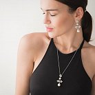 Серебряное колье с искусственным жемчугом и фианитами 18242 от ювелирного магазина Оникс - 1